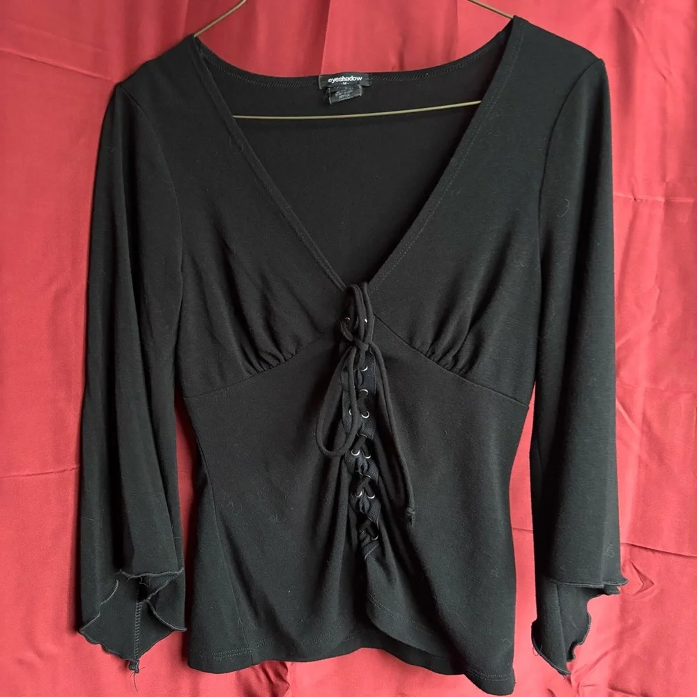 Vintage y2k Eyeshadow milkmaid 3/4 flare sleeve top - Picture 3 of 4